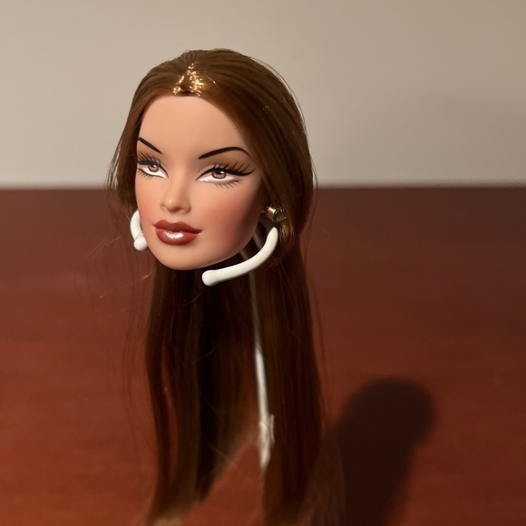 Fashion Royalty Veronique Perrin Evening Chill Redhead Doll Head - Picture 2 of 5